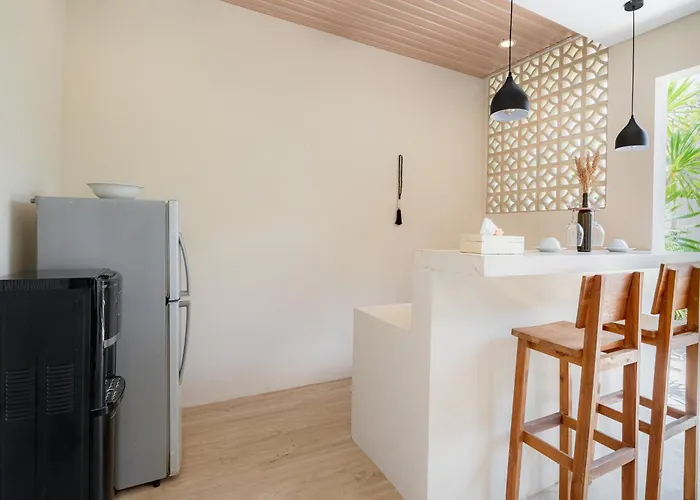 Kiki Village Bathtub And Living *
