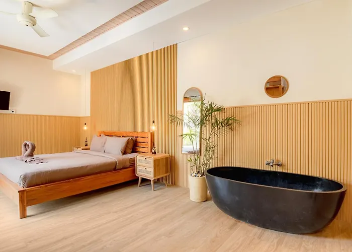 Villa Kiki Village Bathtub And Living Canggu