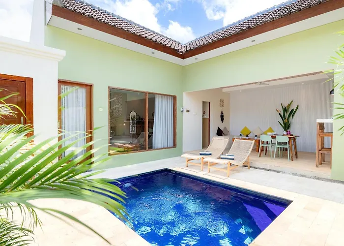 Kiki Village Bathtub And Living * Canggu